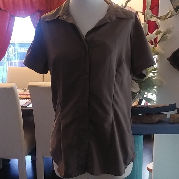 The North Face Tops - The North Face Short -Sleeve Button Down Blouse - M